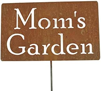 Family Name Gift Garden Stake 20 to 33 Inches Tall (Mom's Garden, Large 28" Tall) by Unknown