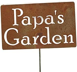 Family Name Gift Garden Stake 20 to 33 Inches Tall (Papa's Garden, Small 20" Tall) by Unknown