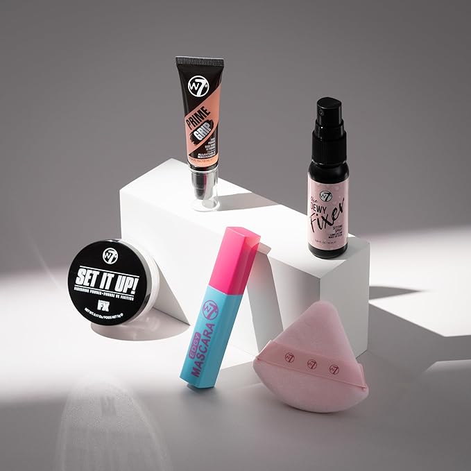 W7 On the Go Cuties Set - Mini Makeup Essentials with Primer, Mascara, Setting Spray, Loose Powder & Powder Puff - Travel Size Beauty Favourites