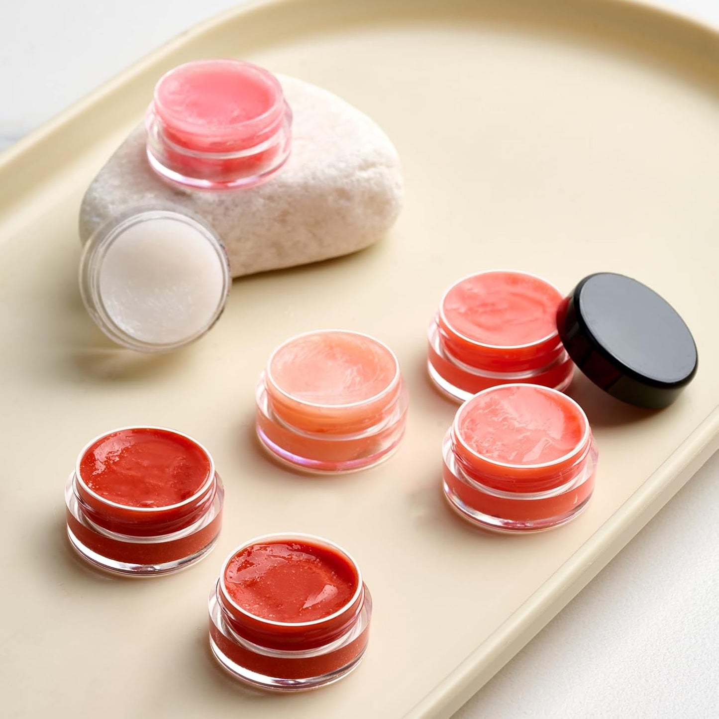 50 Pack 5 Gram 0.17OZ Clear Plastic Containers with Lids, Small Round Cosmetic Jars Makeup Travel Containers Jar for Cream, Bead, Eye Shadow, Samples, Jewelry, Lotions, Powders, Glitters Lip Gloss